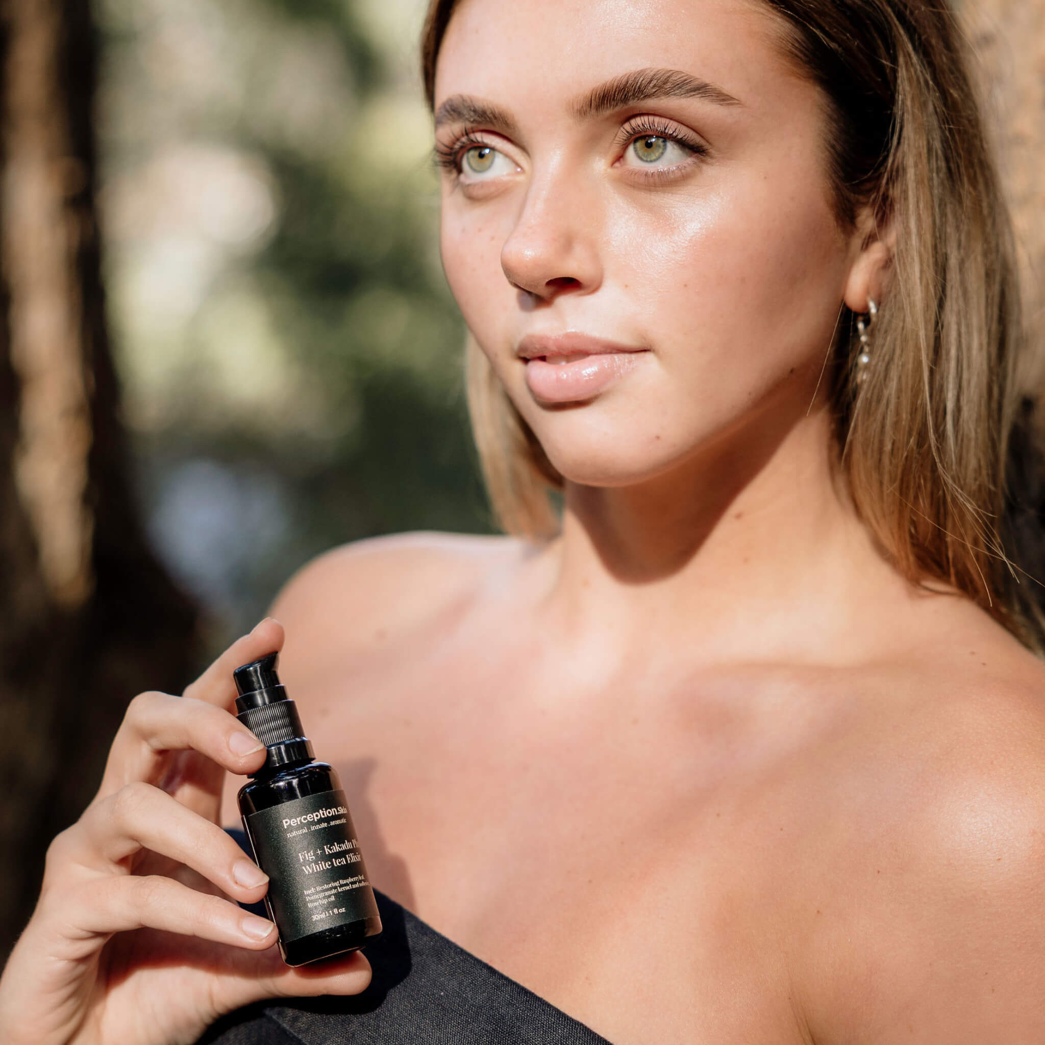 Gold - Winning Kakadu + Australian Rose Duo - Perception Skin